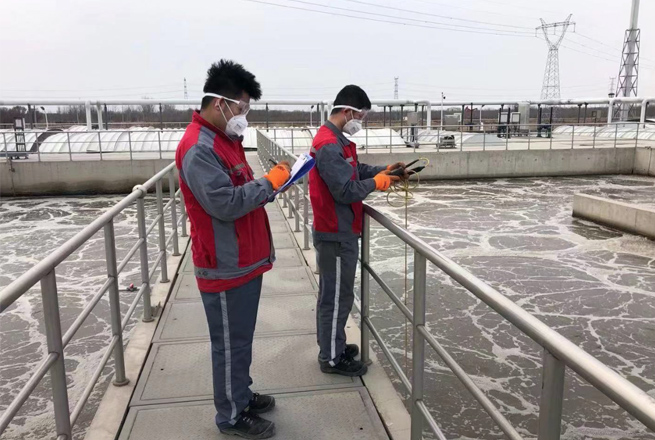 杏彩游戏
东营公司严防死守严阵以待防疫战